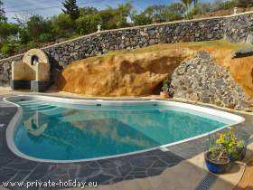 Ferienhaus mit Pool auf einer Finca