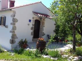 Ferienhaus in Kroatien & Terrasse